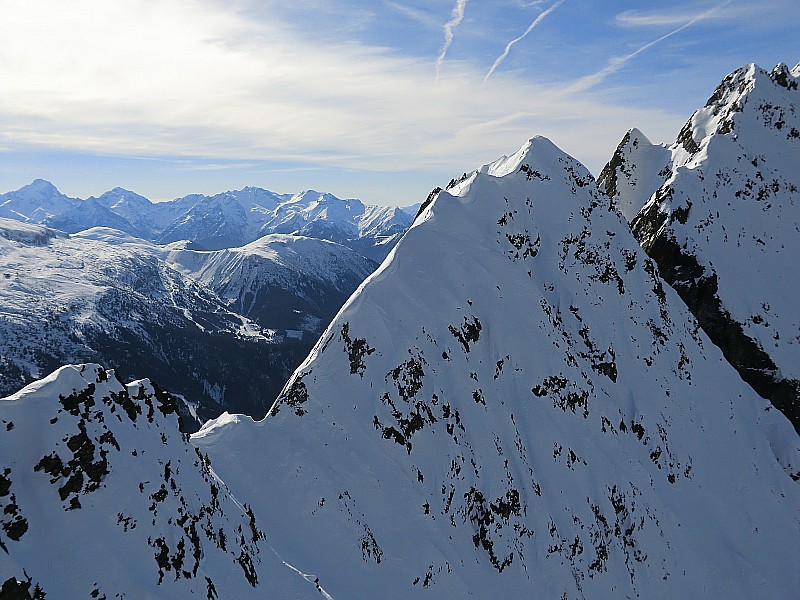 #3 Superbe arête : entre Rochers Mottas et Rochers Rissiou Superbe arête : entre Rochers Mottas et Rochers Rissiou