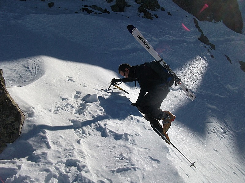 #2 sortie sous le sommet : Le piolet bien utile sortie sous le sommet : Le piolet bien utile