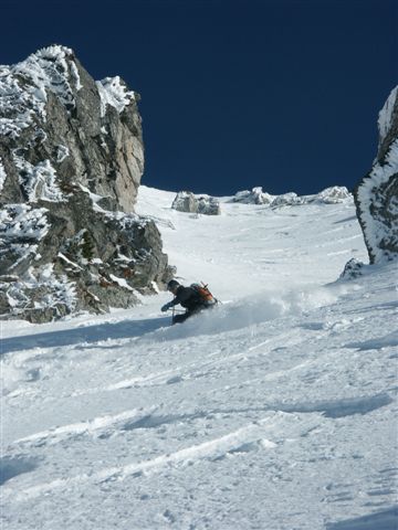 #3 Grands Moulins : Grosse poudre dans le couloir NW Grands Moulins : Grosse poudre dans le couloir NW