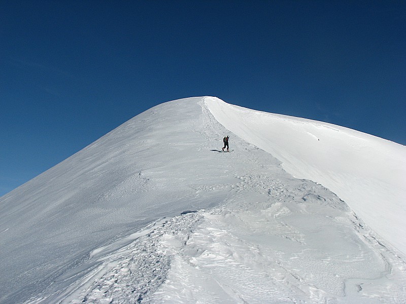 #2 Olivier en montant au : petit Mounier,c Olivier en montant au : petit Mounier,c'est bien glacé (couteaux)