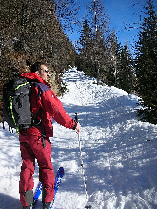 #1 Pointe de la Terrasse : Cyrille a la montée dans le bois Pointe de la Terrasse : Cyrille a la montée dans le bois