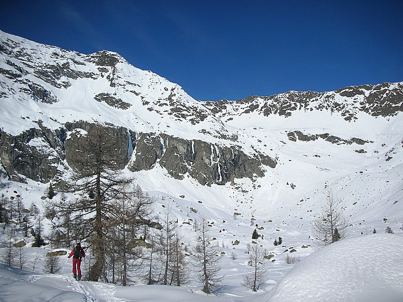#2 Pointe de la Terrasse : Ambiance: Le cirque global, vue de la Tête de la Chevrette Pointe de la Terrasse : Ambiance: Le cirque global, vue de la Tête de la Chevrette