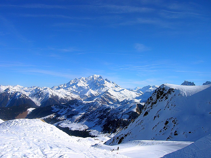 Mont Blanc : Le Mont Blanc nous observe ....