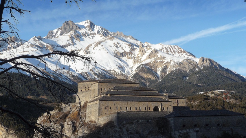#10 Le Fort Victor Emmanuel Le Fort Victor Emmanuel