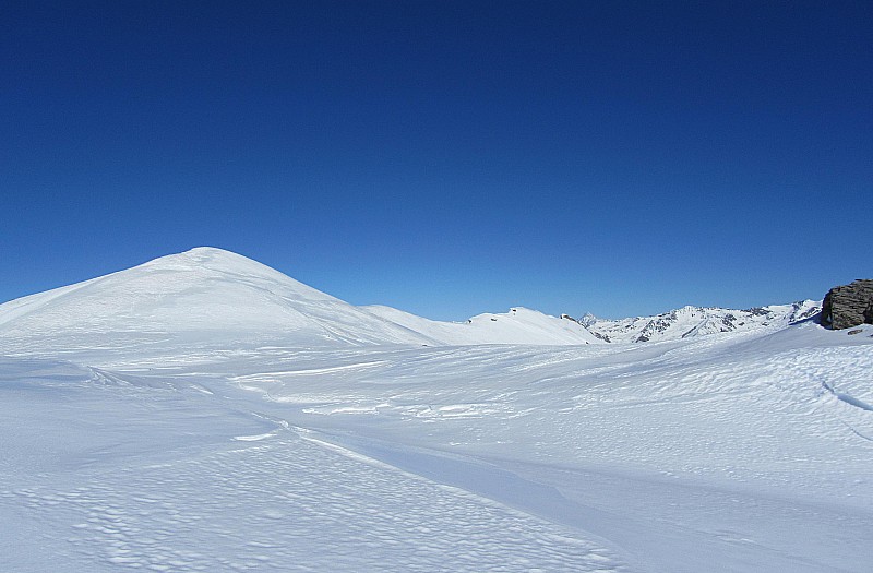 #9 MONT-ROUGNOUS : Son versant Sud MONT-ROUGNOUS : Son versant Sud