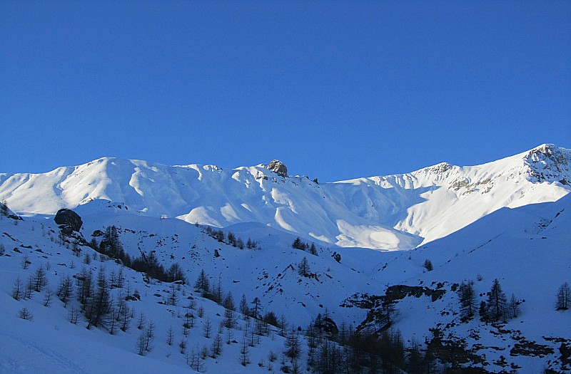 #1 Rocamaire/Peyre de Vic : La crête s Rocamaire/Peyre de Vic : La crête s'approche