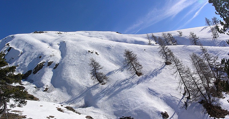 #9 Itinéraire de descente : la pente skiée Itinéraire de descente : la pente skiée