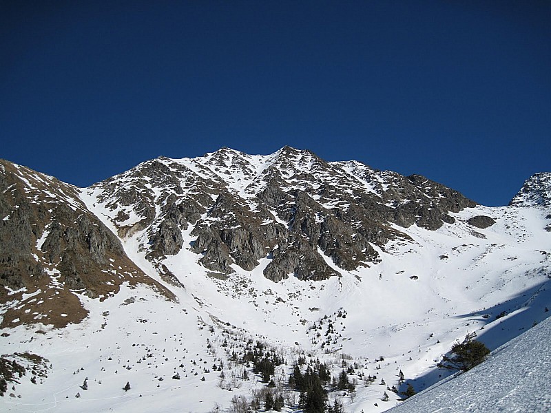 #11 Le couloir vue du bas. : Belle descente. Le couloir vue du bas. : Belle descente.