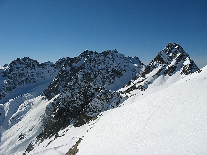 #2 Charmet de l Charmet de l'aiguille : Attendons la poudre pour le couloir nord