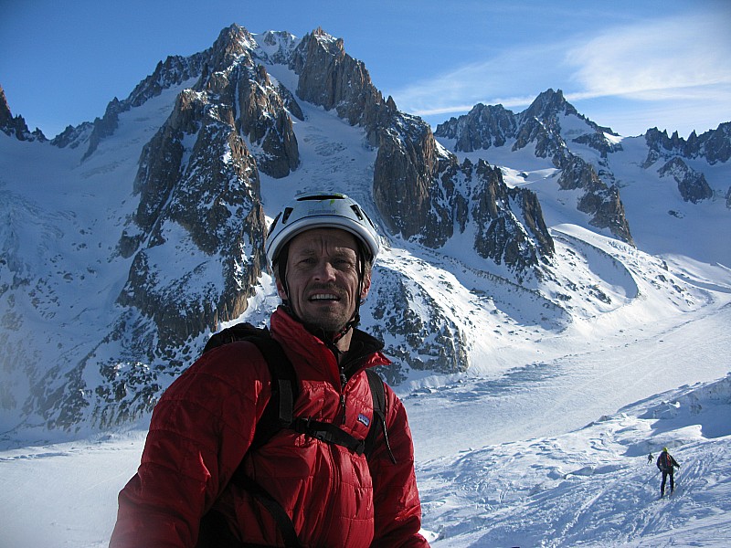 #5 Aiguille Argentiere : L autre bete, malade a crever. Aiguille Argentiere : L autre bete, malade a crever.