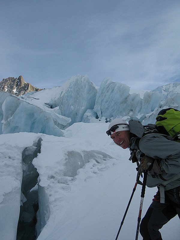 #11 Pierrot, glacier : Mets toi un peu plus a gauche stp. Pierrot, glacier : Mets toi un peu plus a gauche stp.