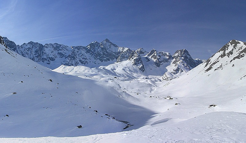 #4 Neige Cordier et Pic d Neige Cordier et Pic d'arsine : Arrêt photo obligatoire!
En bas, la moraine du glacier d'arsine et le col d'arsine