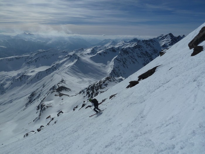 #8 Bric Froid : Bon ski sous le sommet malgré les passages. Bric Froid : Bon ski sous le sommet malgré les passages.
