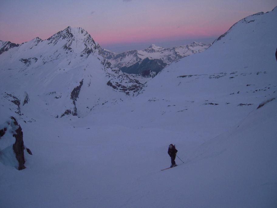 #4 Montée au col : Lever du jour en montant au col Montée au col : Lever du jour en montant au col