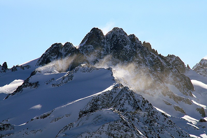 #10 Pointe de la Terrasse : L Pointe de la Terrasse : L'aiguille du Tour qui fume