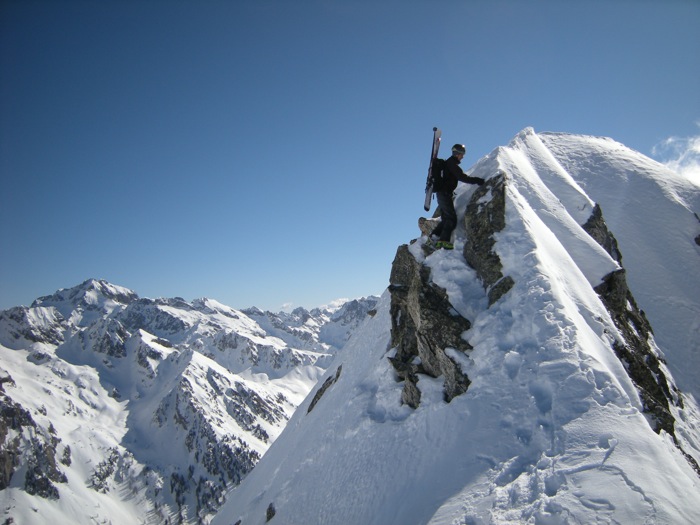 #2 Arête sommitale : et on bricole on bricole Arête sommitale : et on bricole on bricole