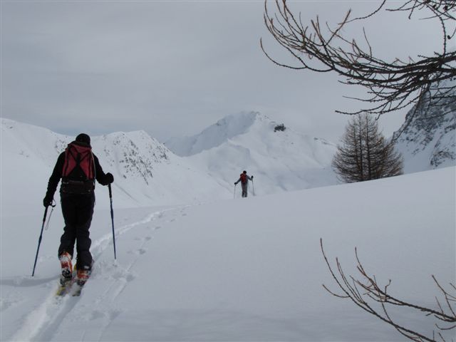 #10 Col d Col d'Urine : au fond notre but le col d'Urine que nous atteindrons ds un brouillard tenace!