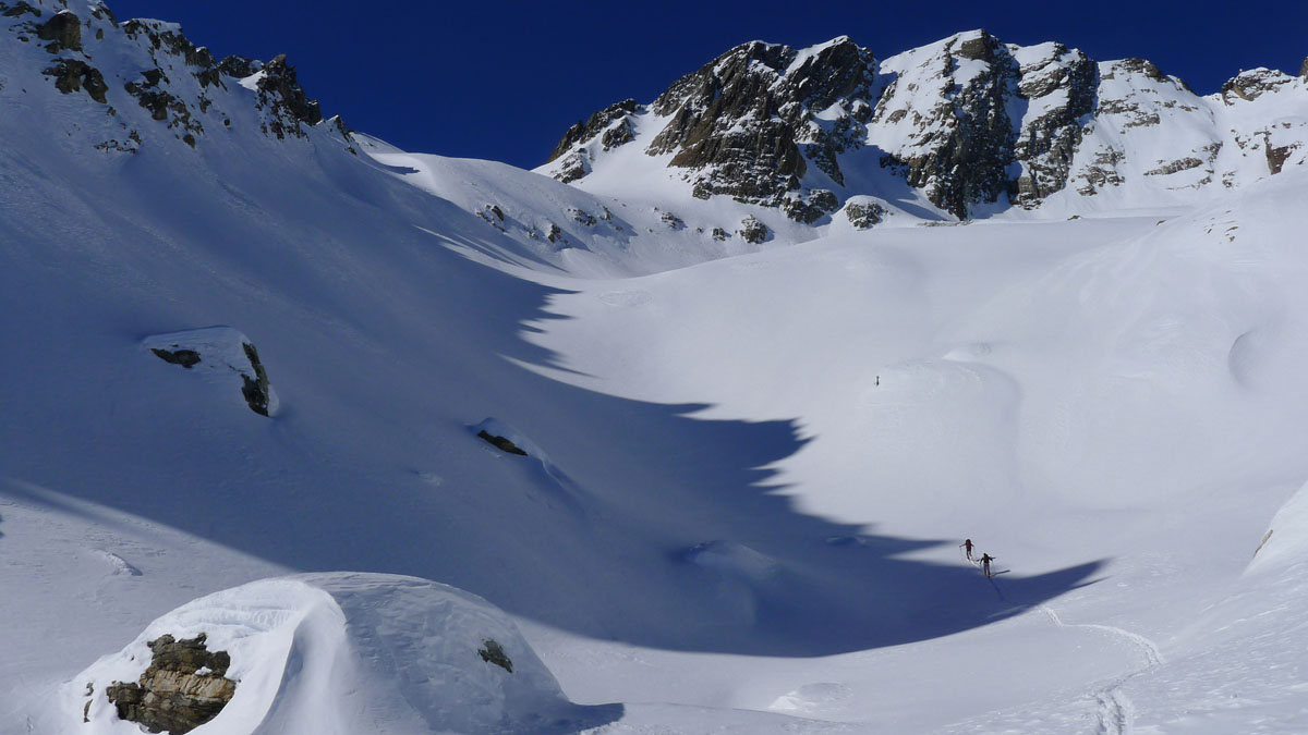 #6 Sous le col du Tepey : Vont-ils se faire dévorer par l Sous le col du Tepey : Vont-ils se faire dévorer par l'ombre fatale ?