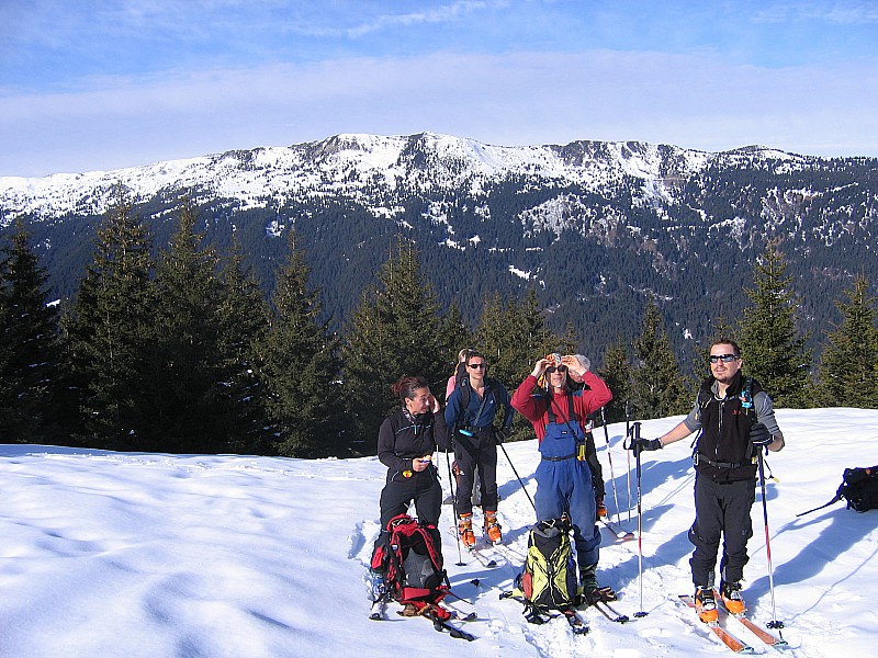 #1 l l'équipe presqu'au complet : petite pose juste avant le chalet de la grande valoire