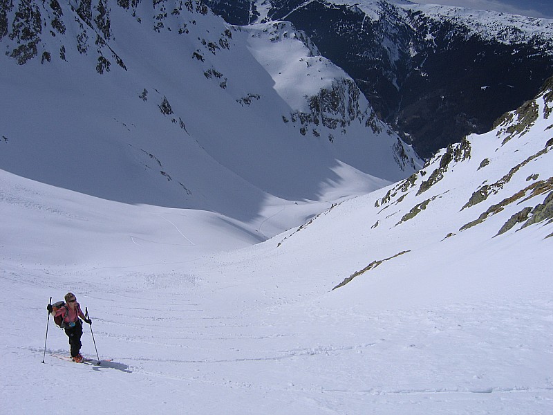 #9 accés au col : bonne couche de 45-50 cm dans l accés au col : bonne couche de 45-50 cm dans l'accés final au col mieux vaut arriver tot pour éviter que sa ne transforme trop vite