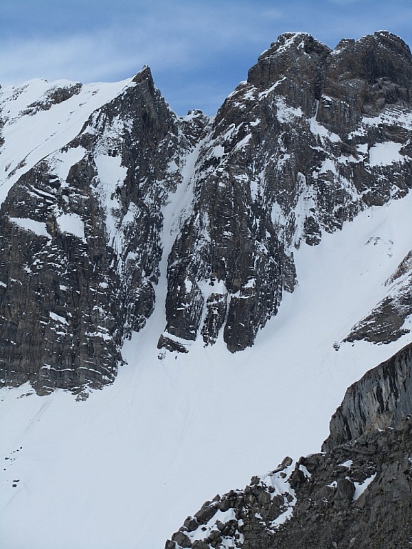 #8 Tour de la Miaz : Couloir du Chien vu depuis le col de Niard Tour de la Miaz : Couloir du Chien vu depuis le col de Niard