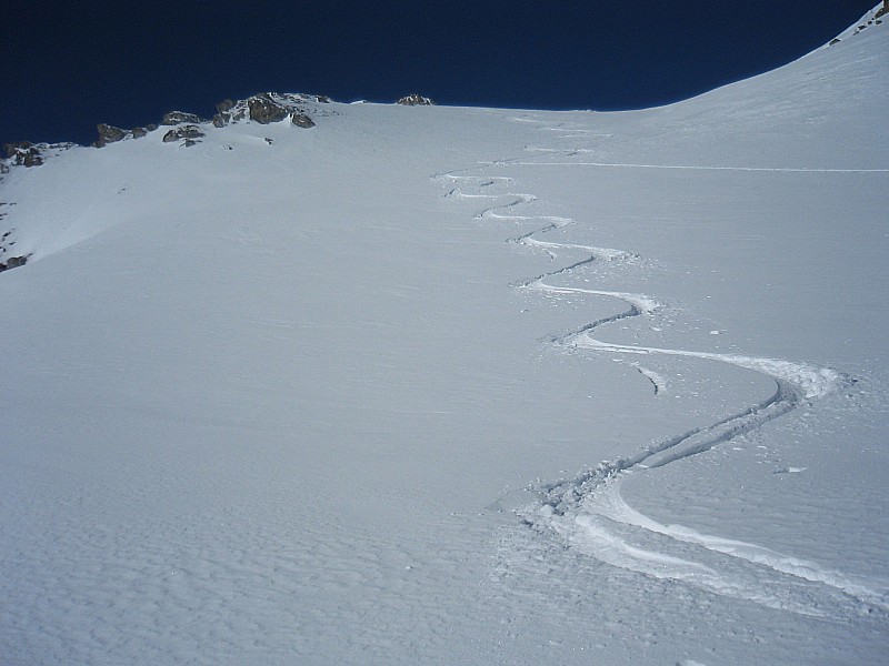 #7 les seules arabesques : du jour, ds la combe sommitale. les seules arabesques : du jour, ds la combe sommitale.