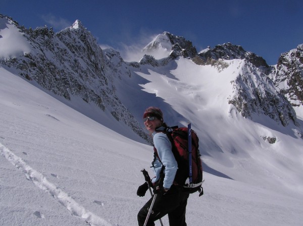 #2 Pointe Swann : Anne-Cé devant la Pointe Swann Pointe Swann : Anne-Cé devant la Pointe Swann