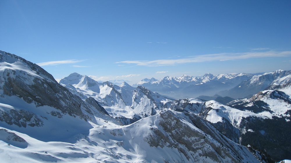 #9 Vers le Sud : belle vue sur le Charvin et sa face NE Vers le Sud : belle vue sur le Charvin et sa face NE