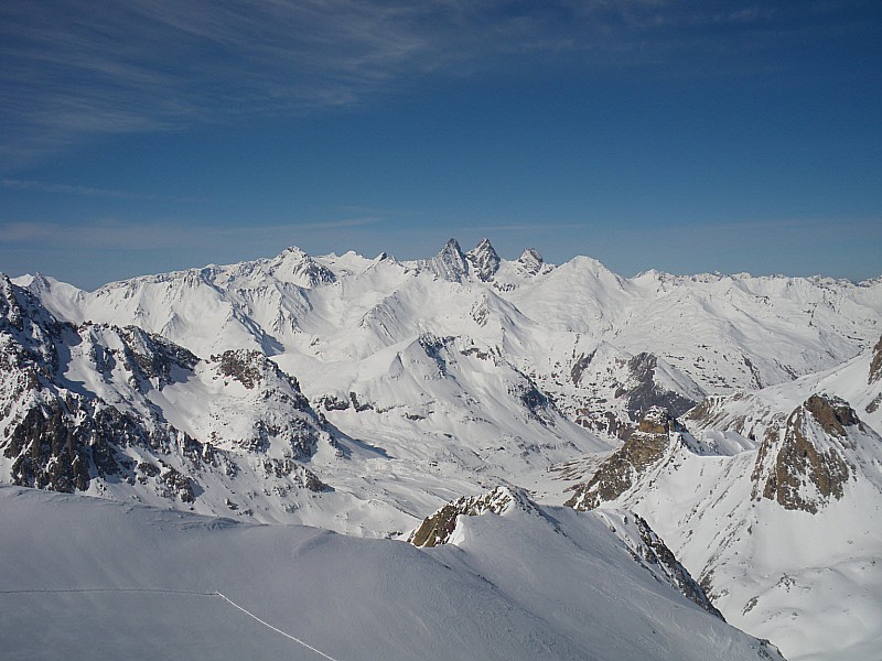 Panorama du sommet : Vue vers l'Ouest et les magnifiques Aiguilles d'Arves ... n'est-ce pas qu'elles sont belles (pour Quinod et Dodo)