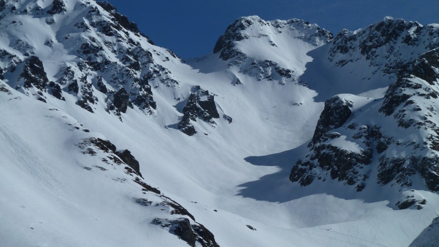 #6 Col de la Croix : Ceux qui tracent doivent sans doute tâter du bâton ... Col de la Croix : Ceux qui tracent doivent sans doute tâter du bâton ...