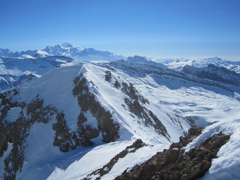 #8 Vue du sommet : En direction du Mont Blanc Vue du sommet : En direction du Mont Blanc