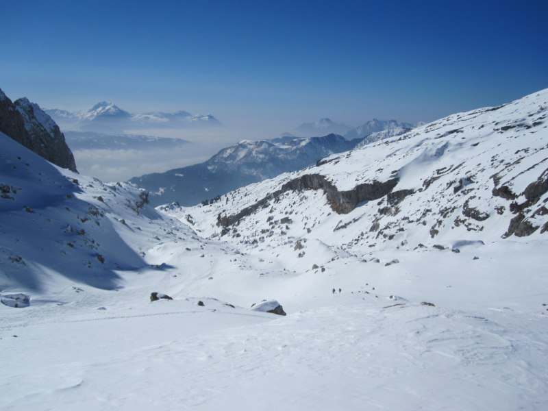 #10 Grand vallon de descente : Après la poudre du haut ici neige mouillée décaillée bien skiable Grand vallon de descente : Après la poudre du haut ici neige mouillée décaillée bien skiable