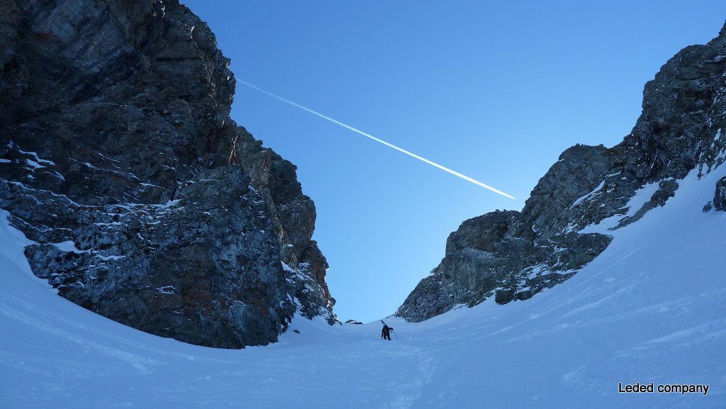 #8 Couloir de la Brèche : Début du portage Couloir de la Brèche : Début du portage
