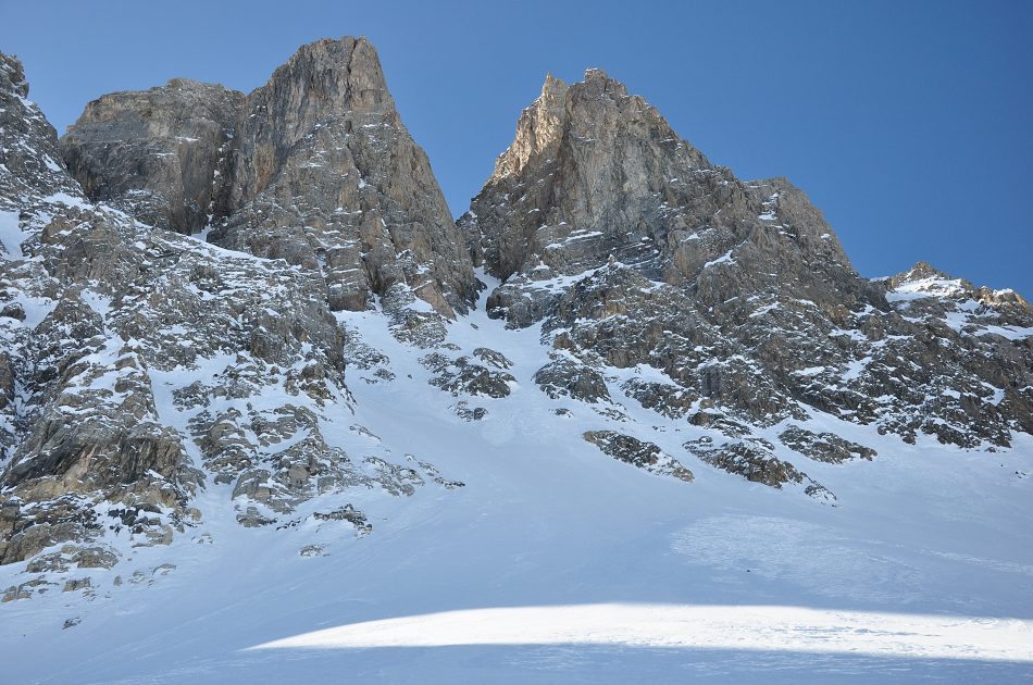 #3 Couloir de Gauche : Début de la tentation, on verra en redescendant... Couloir de Gauche : Début de la tentation, on verra en redescendant...