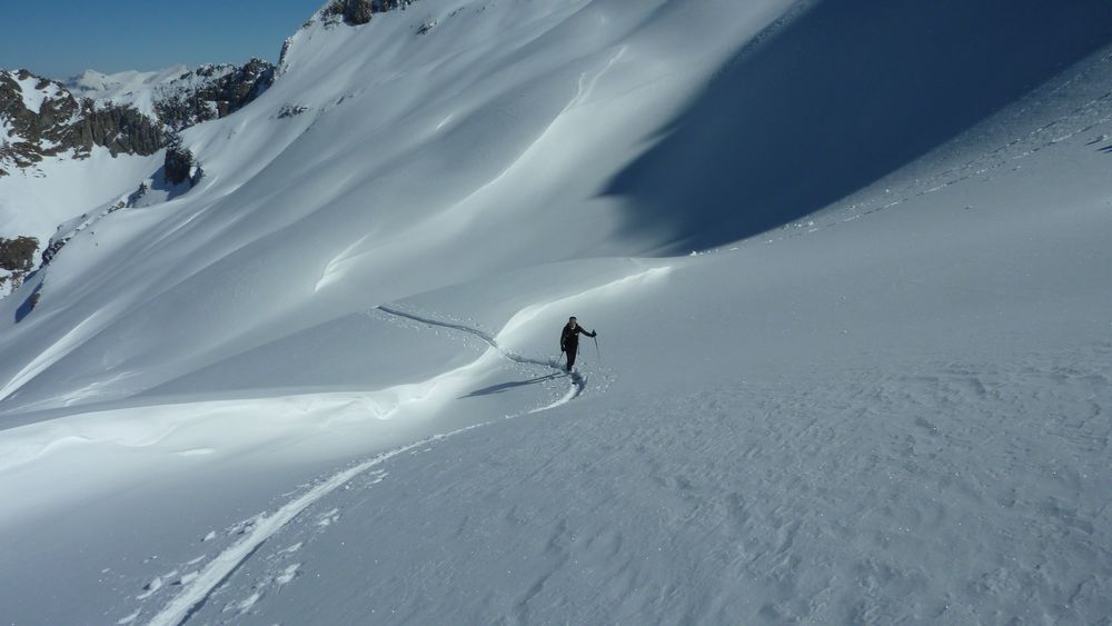 #6 Tchouf : au milieu d Tchouf : au milieu d'un immense vallon vierge...