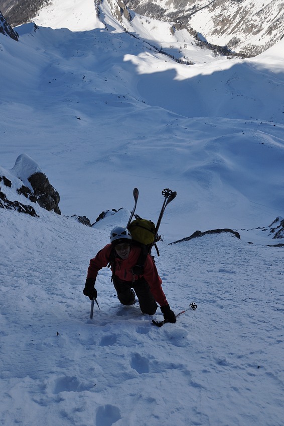#2 Couloir de Gauche : de la pente dès le départ Couloir de Gauche : de la pente dès le départ