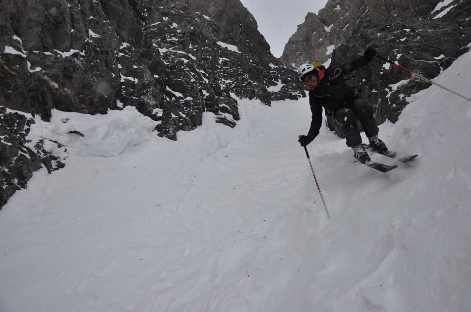 #9 Descente : Petit cours de virages sautés! Descente : Petit cours de virages sautés!