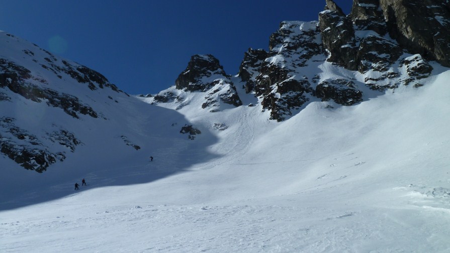 #9 Couloir nord : La descente du col de l Couloir nord : La descente du col de l'Ile