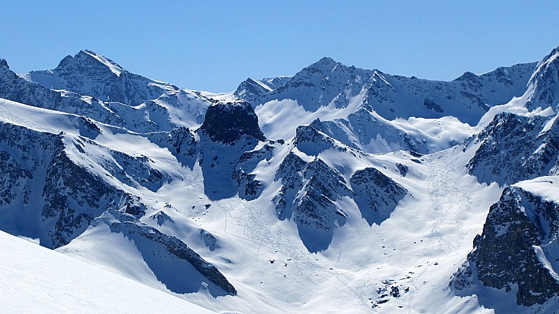 #4 Queyras : C Queyras : C'est bien tracé en face ...