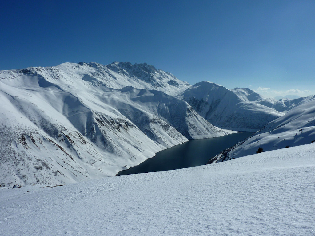 #29 Lac de Grand Maison : Des paysages sans cesse renouvelés. Lac de Grand Maison : Des paysages sans cesse renouvelés.