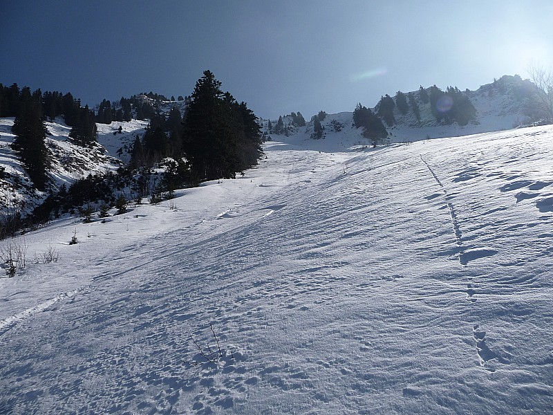 #15 couloir de claret : que du bonheur : de la bonne poudre et entièrement vierge de trace couloir de claret : que du bonheur : de la bonne poudre et entièrement vierge de trace