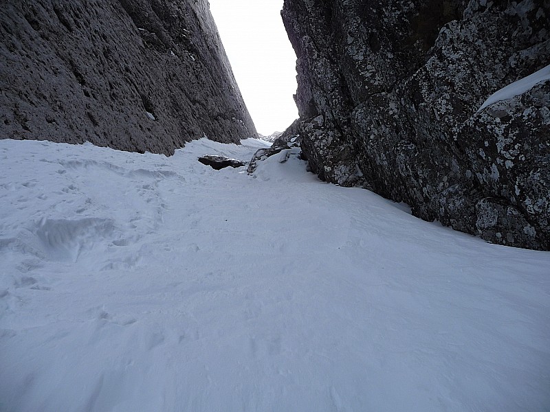 #10 passage délicat : les fameux deux rochers : pas bien méchants! passage délicat : les fameux deux rochers : pas bien méchants!