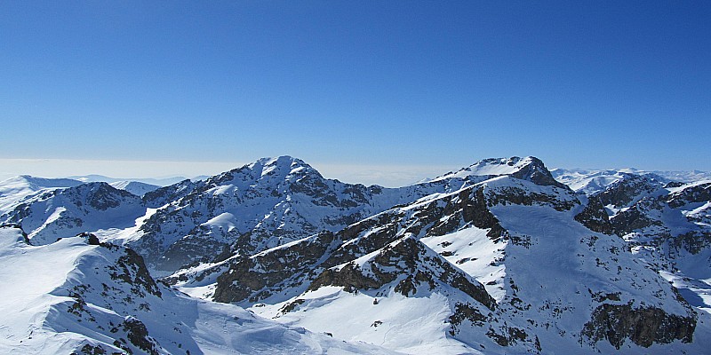 #9 Cime Montolivo : Neiglier et Ponset au fond Cime Montolivo : Neiglier et Ponset au fond