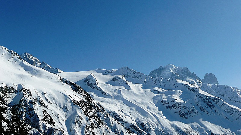 #2 Belle vue ... : ... sur l Belle vue ... : ... sur l'Aiguille du Chardonnet, le glacier du Tour, l'Aiguille Verte, les Drus