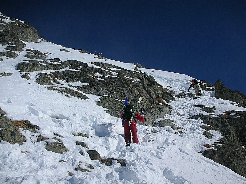#8 Pointe A. Favre : Dernière face SW de la Pointe - Crampons utiles Pointe A. Favre : Dernière face SW de la Pointe - Crampons utiles