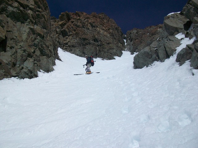 #16 Ailefroide occidentale : La vue ça va deux minutes (bon, un peu plus en fait), mais on est qd même venu pr skier ! Ailefroide occidentale : La vue ça va deux minutes (bon, un peu plus en fait), mais on est qd même venu pr skier !