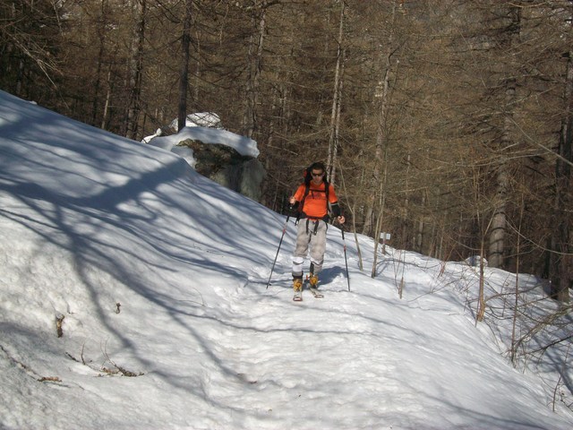 #2 Ailefroide : Le départ bucole un max, mais c Ailefroide : Le départ bucole un max, mais c'est encore long jusqu'au refuge...