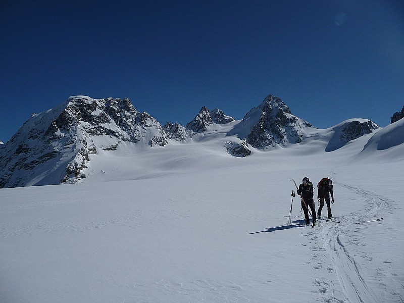 #5 l l'évèque : depuis le col de chermotane