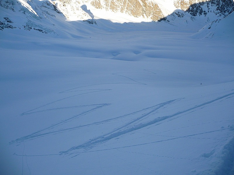 #3 zolie trace ! : pour accéder au couloir menant au col du Mont brulé zolie trace ! : pour accéder au couloir menant au col du Mont brulé