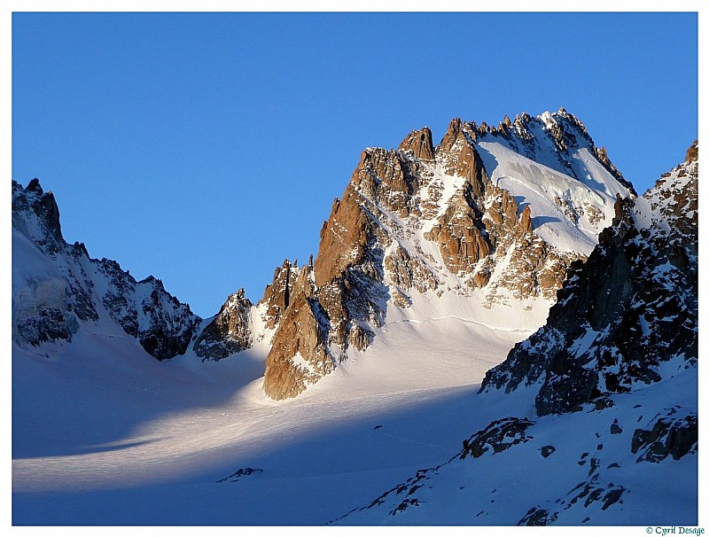 Lever de soleil : sur le Chardonnet